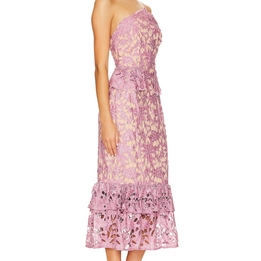 Charter Elliatt Dress - Picture 2 of 3